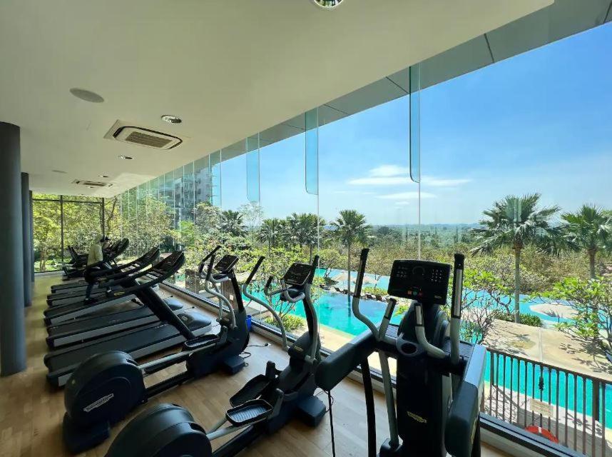 Iskandar Residences 3 Bedroom Nusajaya  Exterior photo