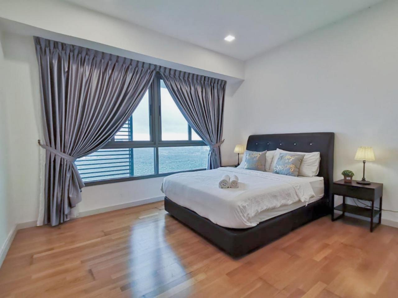 Iskandar Residences 3 Bedroom Nusajaya  Exterior photo